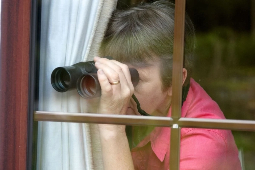 Как защититься от негатива, вызванного завистью соседей: проверенные методы