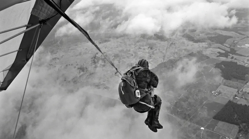 Провал «парашютистов Аллена Даллеса»